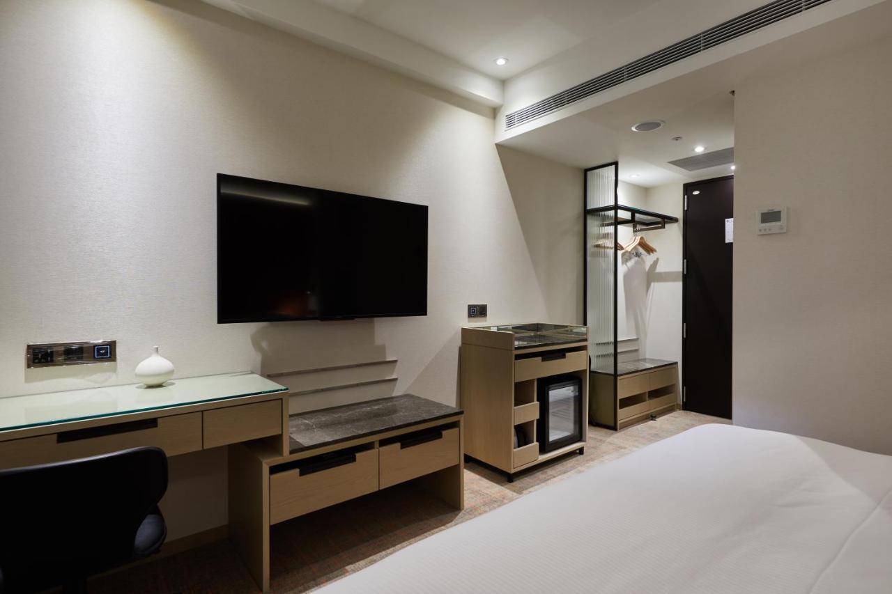 K Hotels Taipei Linsen Esterno foto